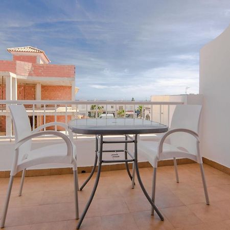 Hostal Manolo Garrucha Buitenkant foto